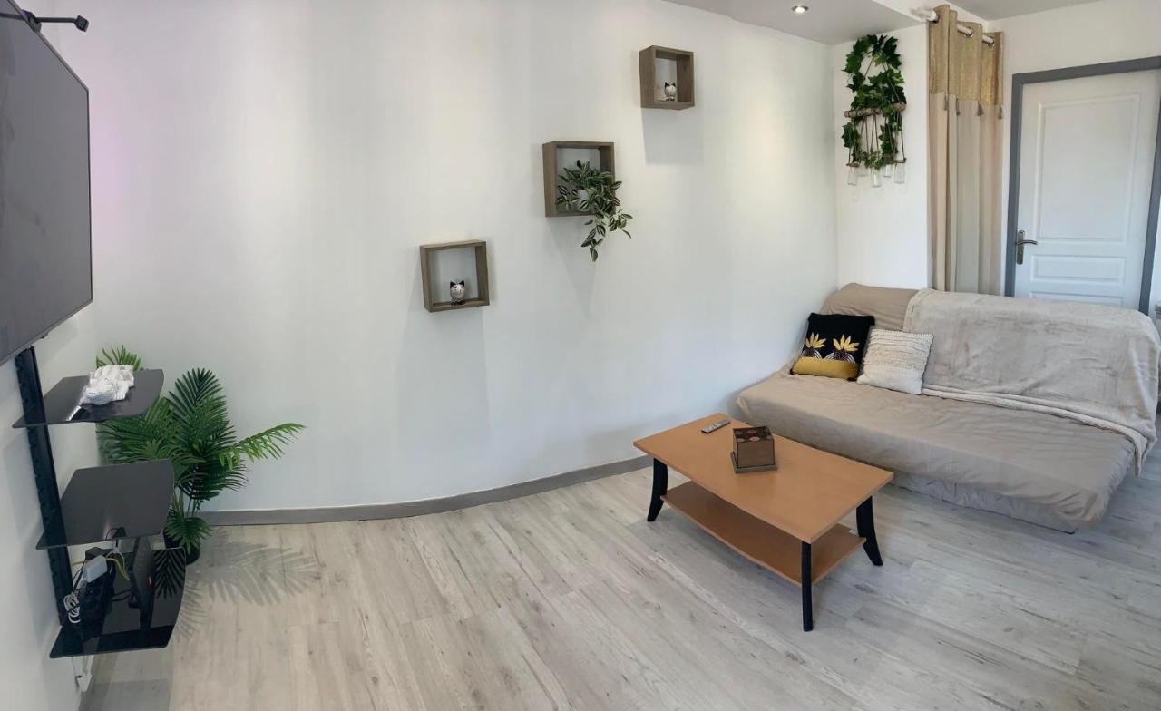 T2 Cosy Matelas 5* / Ecran Plat Qled Mâcon Exterior photo